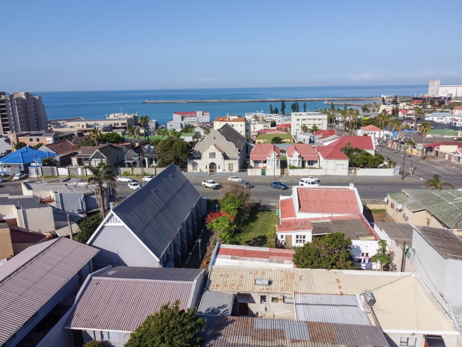 5 Bedroom Property for Sale in Quigney Eastern Cape